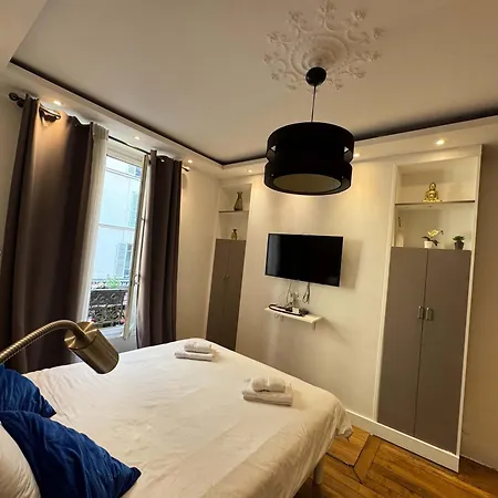 Celine 27 Le Reflet Du Rocher, A Deux Pas De L'arc Apartment *